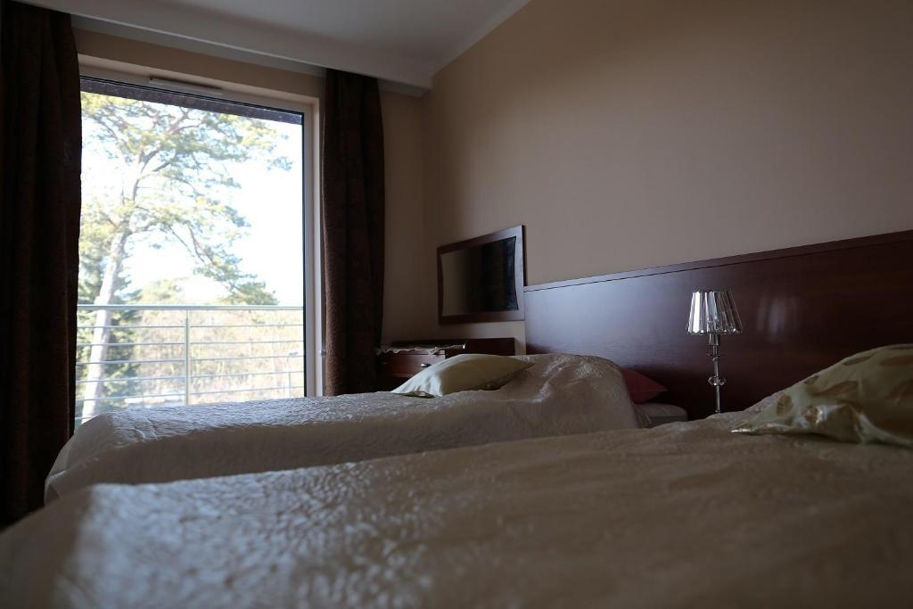 Floryda Jurata Bed & Breakfast エクステリア 写真